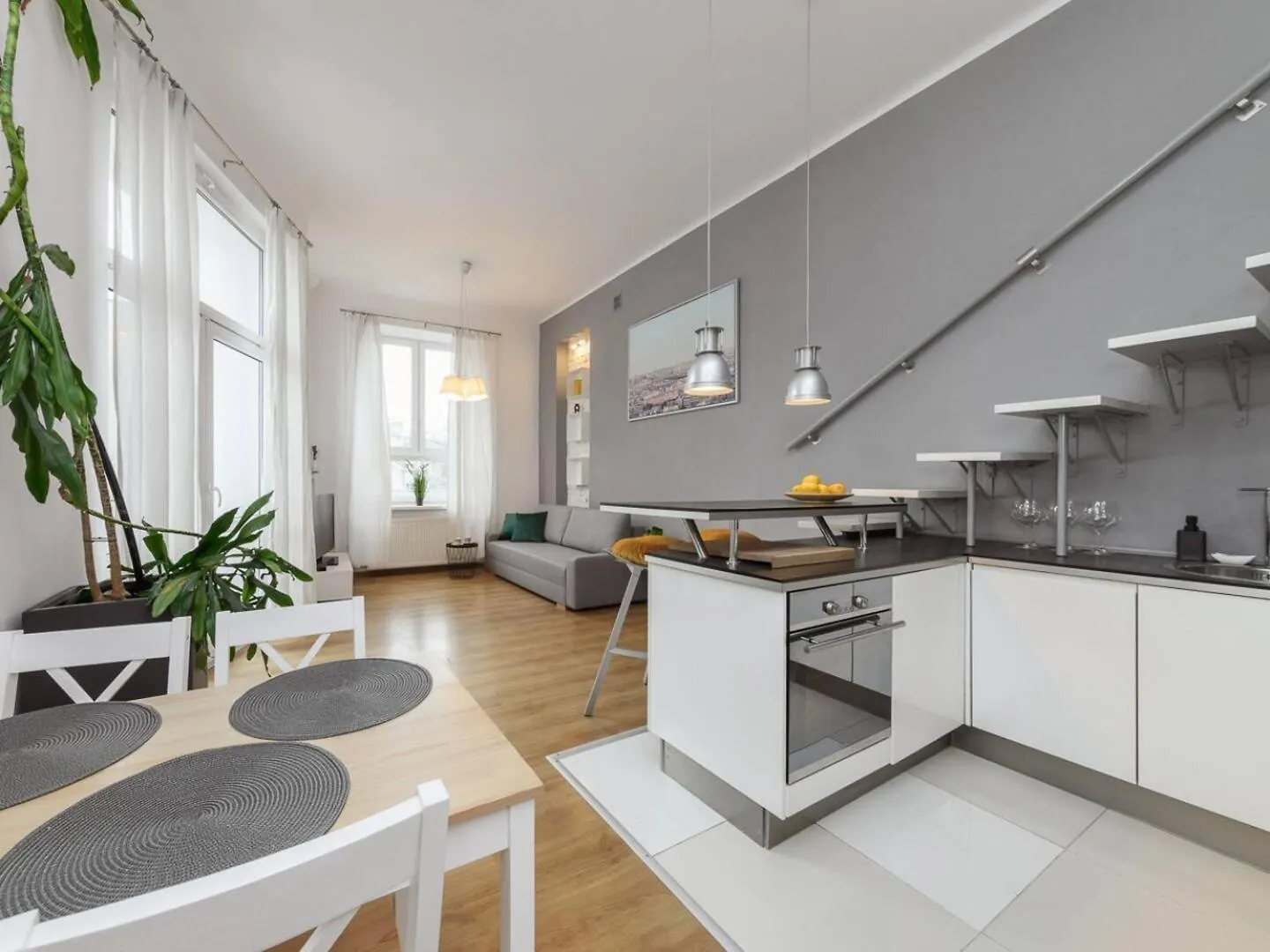 Graystone Studio Plac Unii Lubelskiej Varšava 0*,